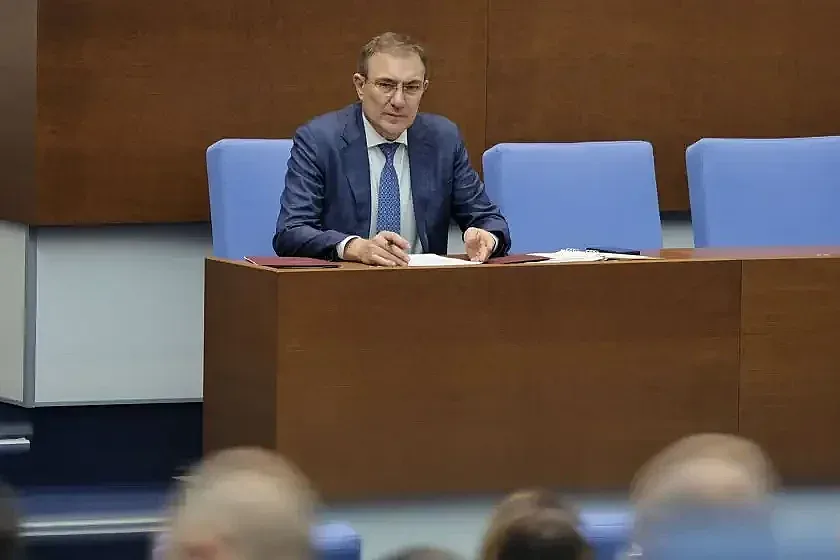 Министър Гуцанов тропна с крак! Пълна забрана на вейповете