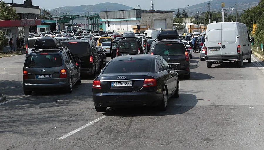 Гастарбайтери запушват пътя за Европа