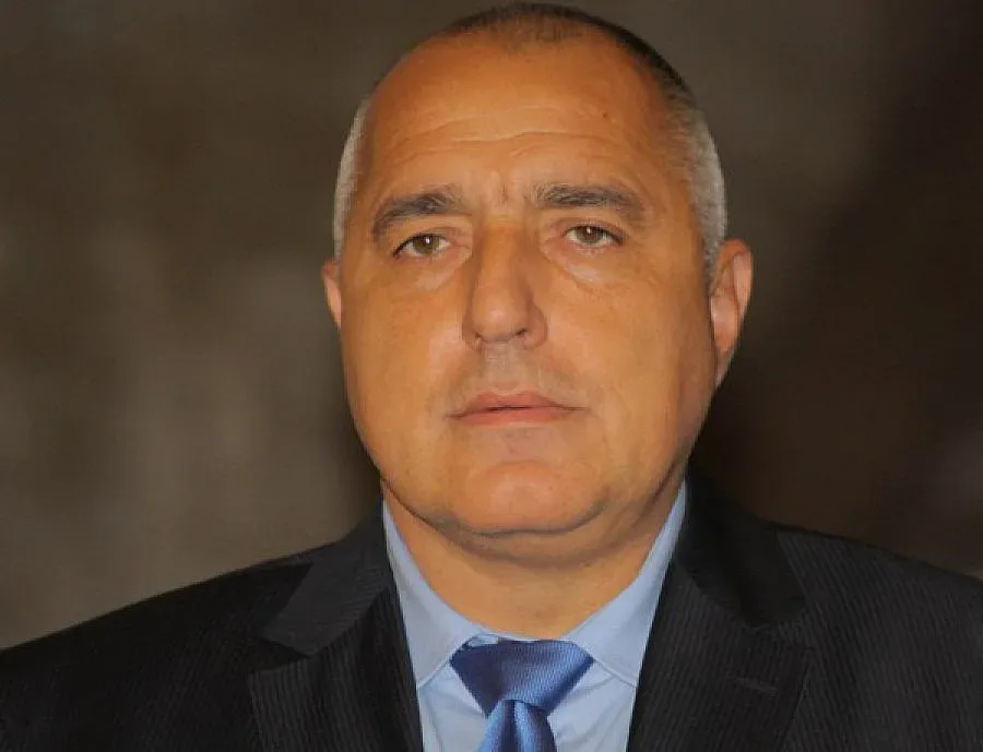 Множим всеки лев при стабилна банкова система