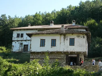 Суковският манастир си избира кум