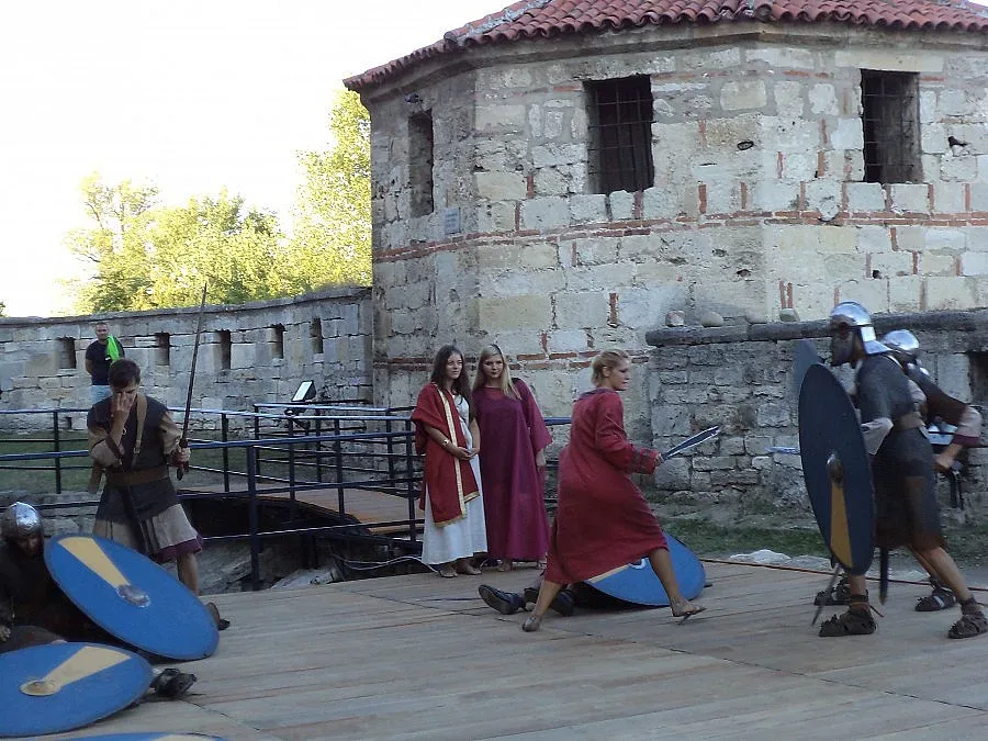 Рицари се сражаваха  в замъка "Баба Вида"