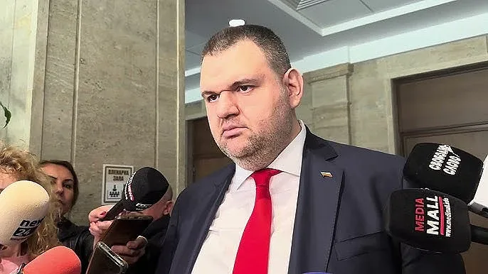 Пеевски отсече: Грантовете свършиха! Пуделите защитават грантаджийските медии