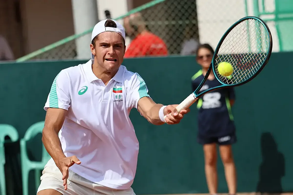 Александър изправи България на крака. Първа победа