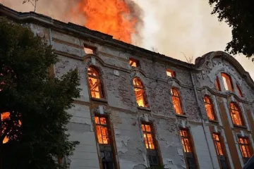 Разпоредиха Тютюневите складове да се укрепят незабавно
