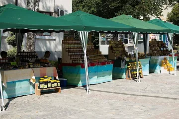 Печат от Брюксел за мановия мед