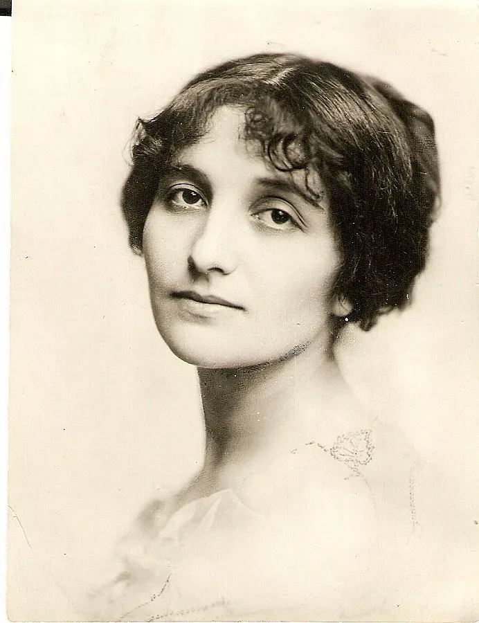 До 7 октомври приемат творби за конкурса „Дора Габе"