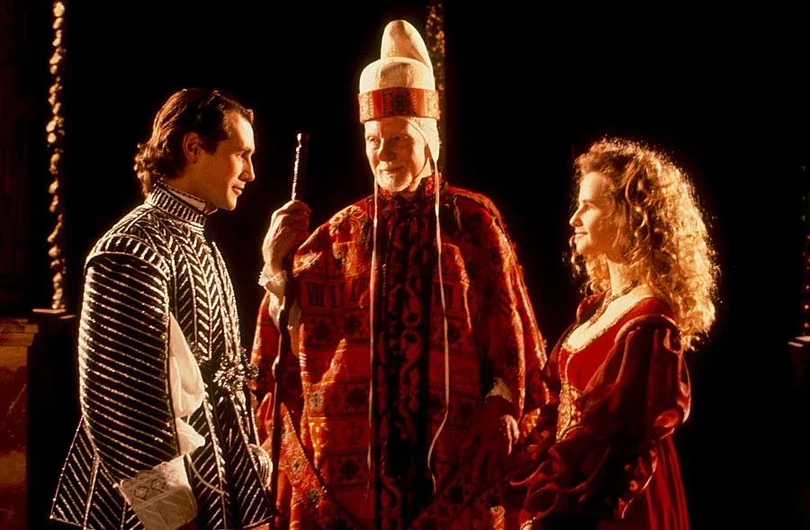 Шекспир и Джон Гилгуд в НДК