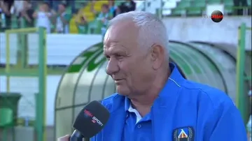 Люпко на оглед за нови в "Б" група