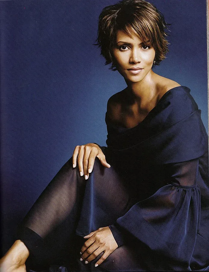 Жената котка