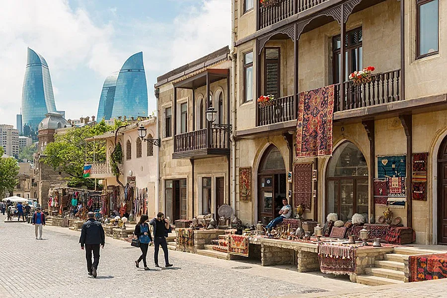 Магията на Баку