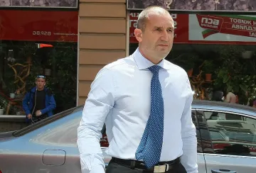 Радев: Номинацията от БСП за мен е висока чест