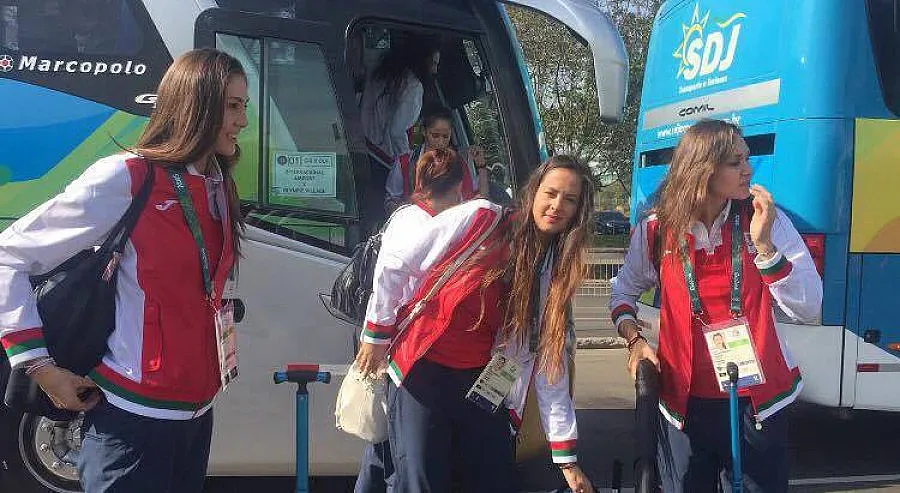 Грациите мръзнат от студ в Рио