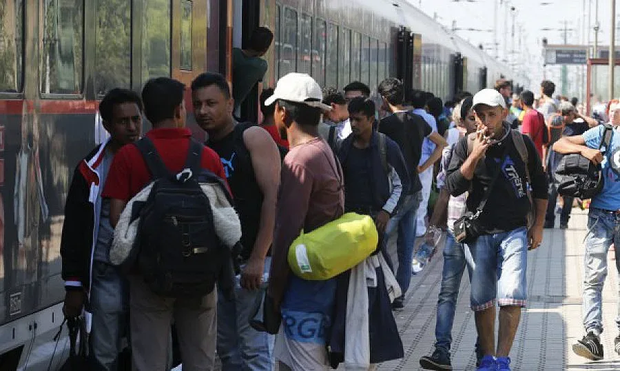 Над 1/4 млн. мигранти дошли в Европа по море