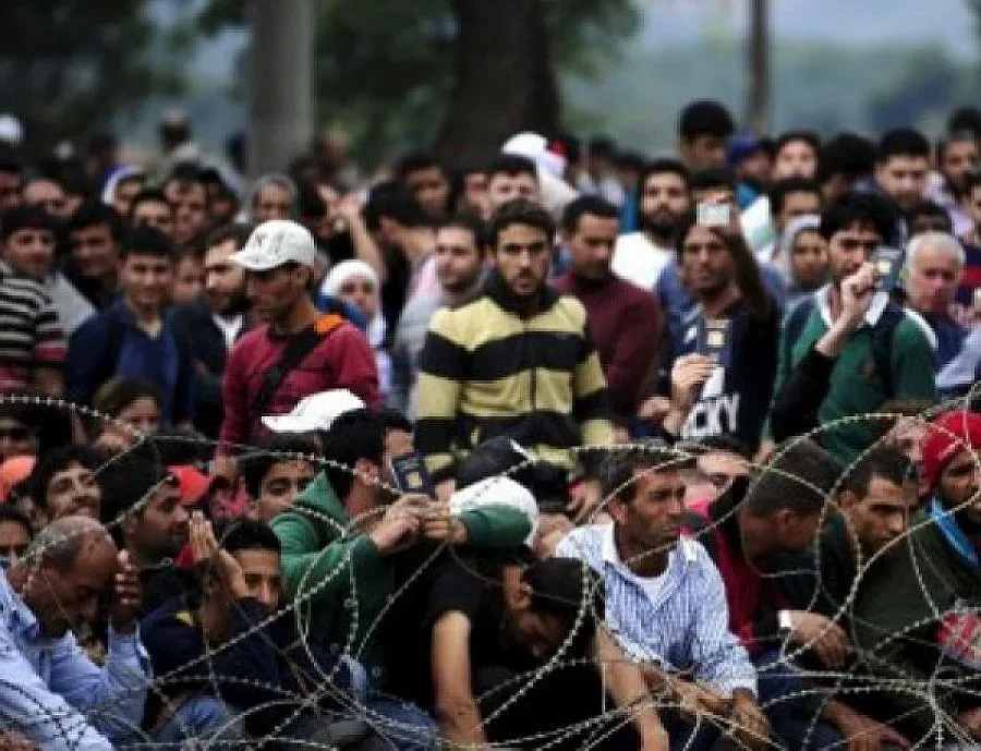 Германски популисти: Пращайте бежанците на острови извън Европа