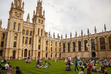 Бум на БГ студенти в Англия заради Brexit