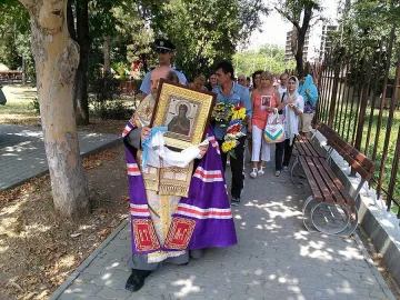20 000 се поклониха пред Богородица със стрелите