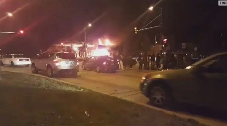 Безредици в САЩ след убийство на чернокож