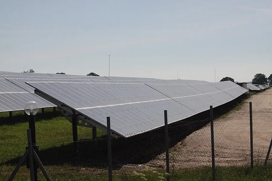 500 милиона по-малко за ток плащат 200 компании