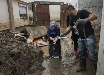 Издирват дете на 1 г. в Скопие