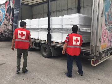 Осигурихме 22,3 тона минерална вода на Скопие