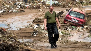Воден ад погуби 21 души в Скопие (ОБЗОР)