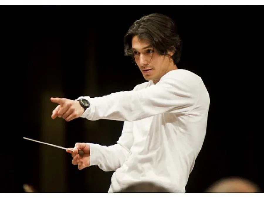 "Борис Годунов" под звездите във Варна