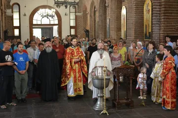 200 богомолци по пътя на мощите на Св. Йоан