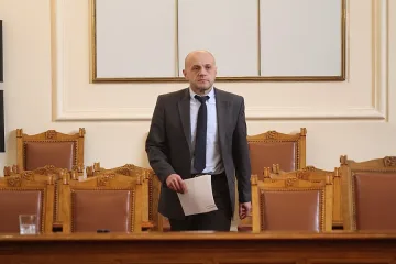 Томислав Дончев пое координацията на изборите
