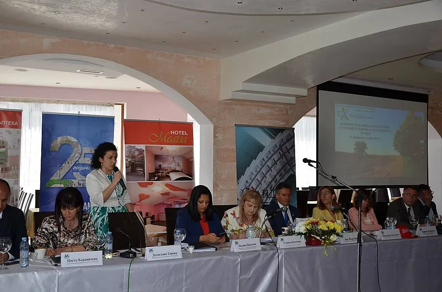 Прехвърлят гимназия в Кърджали на общината