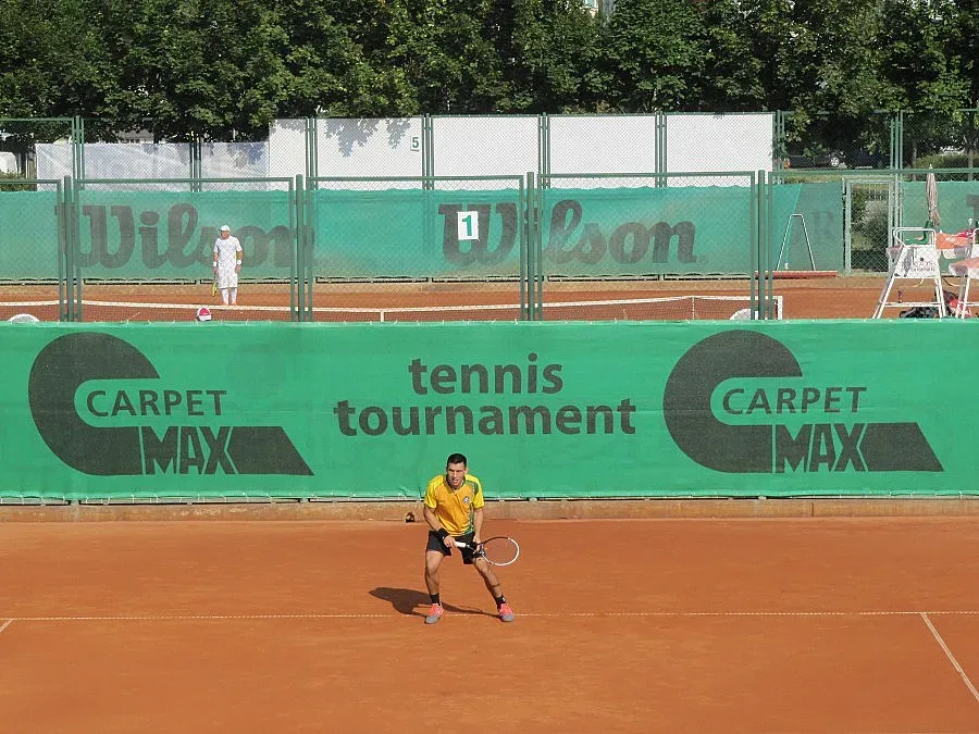 Футболен съдия игра финал в СК "ДЕМА"