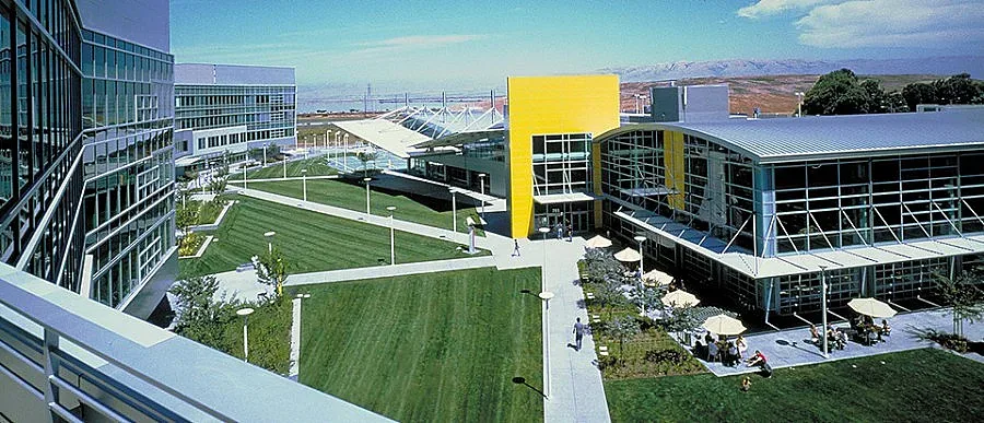 Verizon погълна Yahoo за 4,83 млрд. долара