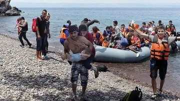Все повече бежанци намират смъртта си в Средиземно море