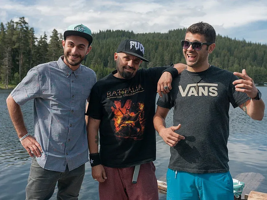 Дичо нае кемпер за Родопите