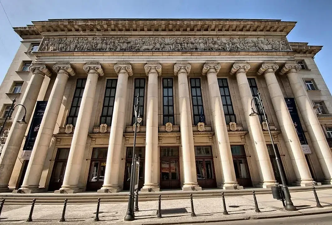 Първа оперна премиера за сезона – "Селска чест" и "Палячи"