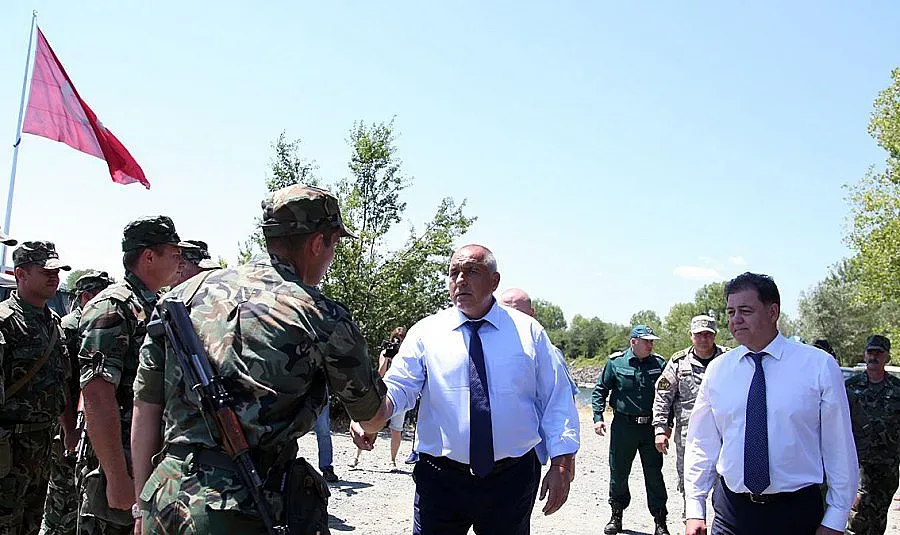 Руски самолети нарушават въздушното ни пространство (ОБЗОР)