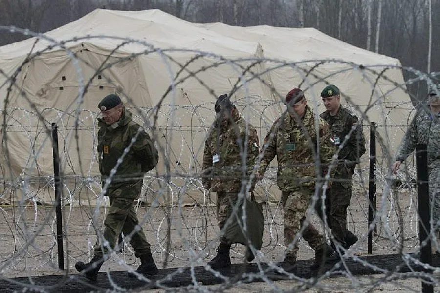 Германия ще провежда военно обучение на бежанци