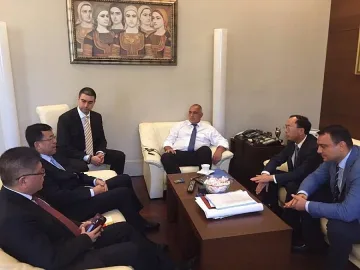 Китайска делегация с проект за завод в Русе