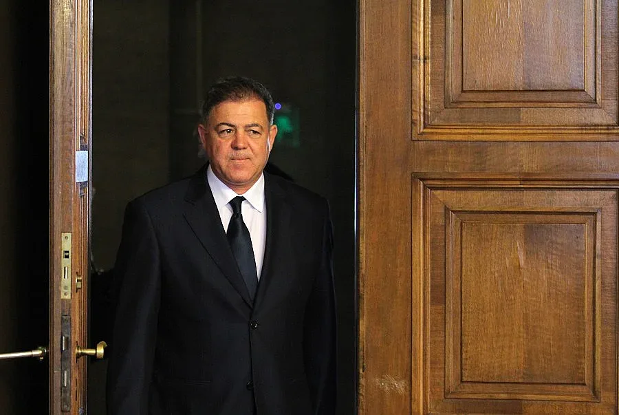 Ненчев с готовност да прати още военни на границата