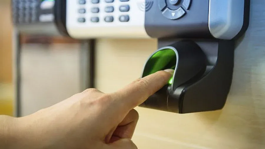 Чекираме се с пръст в болница за 25 секунди