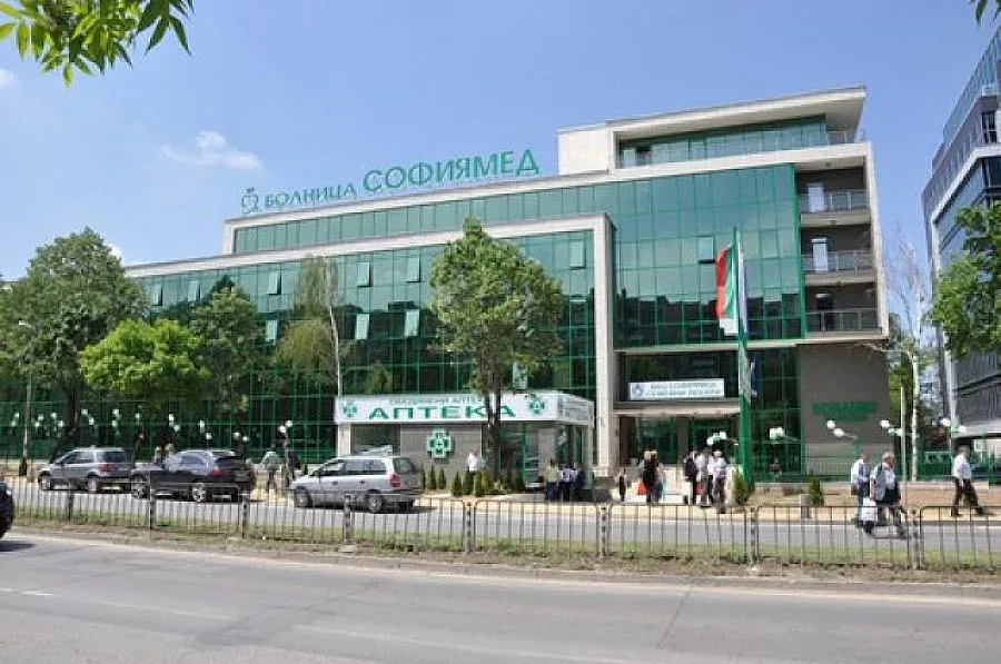 Стилист Капанов опериран успешно в „Софиямед“
