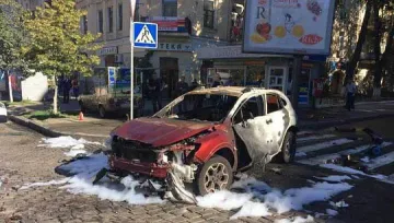 Експлозия на кола уби журналист