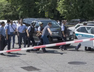 Стрелецът от Алмати мъстил на полицаите 