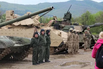 Военни бориха терористи в Ново село