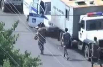 Опозиционери превзеха участък в Ереван (ОБЗОР)