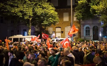 Да се извадят хората на улиците бе печеливш ход