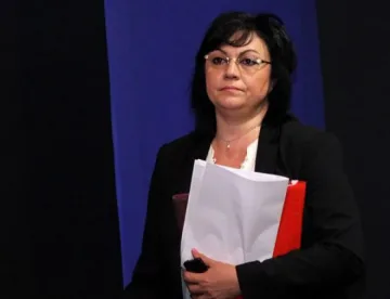 Нинова: Осъждаме остро варварската атака в Ница