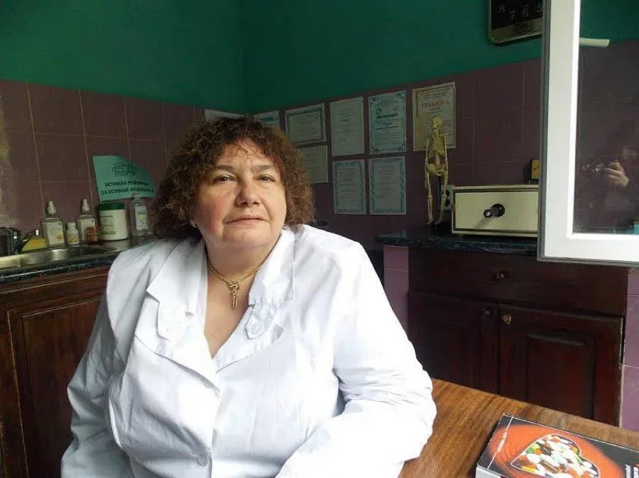 Изпотяване и мръсни басейни водят до отити