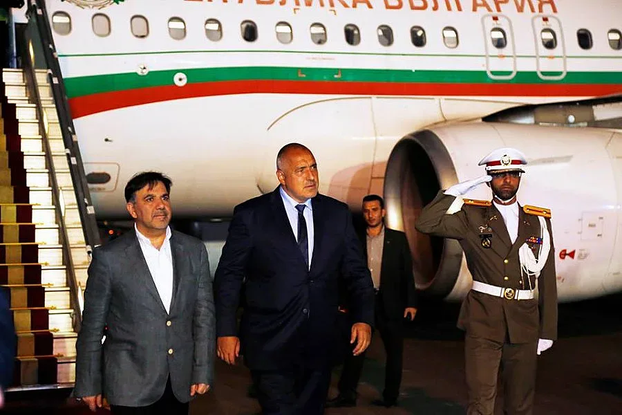 Премиерът е на посещение в Иран