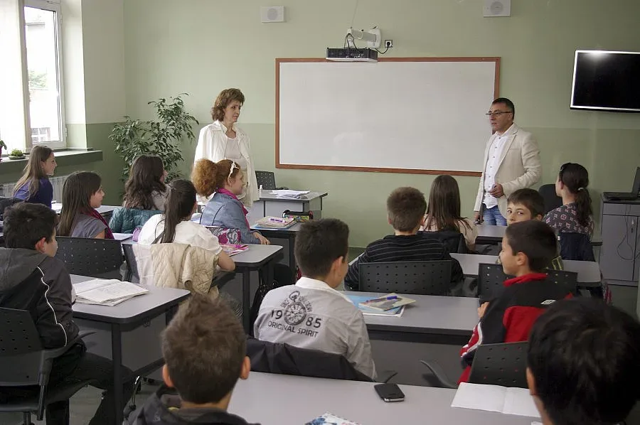 Криза за математици и начални учители