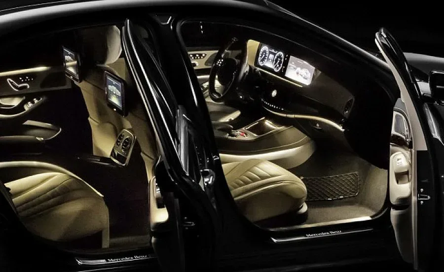 Собственици на луксозни коли дължат 1,1 млн. лева